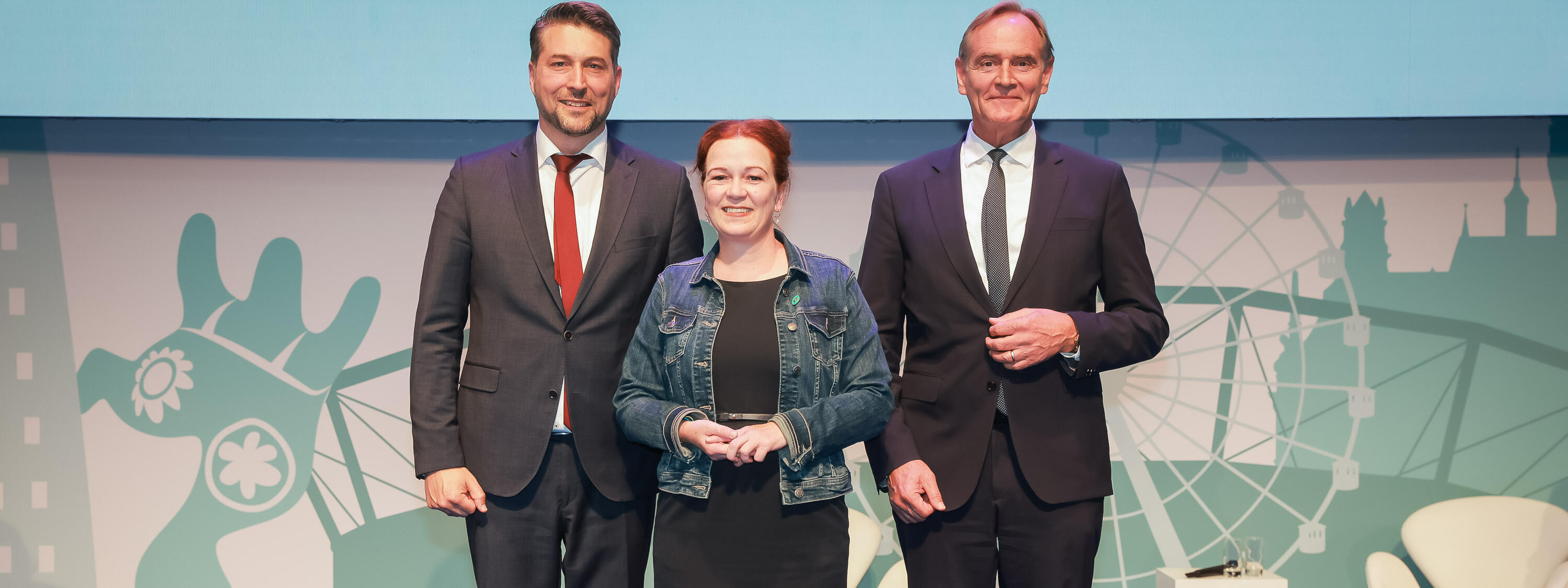 Die Präsidenten des Deutschen Städtetags: OB Uwe Conradt, Saarbrücken; OB Katja Dörner, Bonn; OB Burkhard Jung, Leipzig
